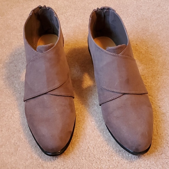 TG taupe suede ankle boots size 11 - Picture 8 of 11